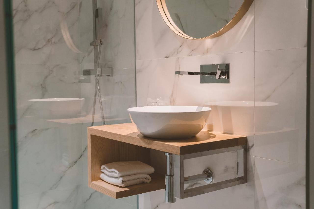 Hotel Candor A Lama Екстер'єр фото