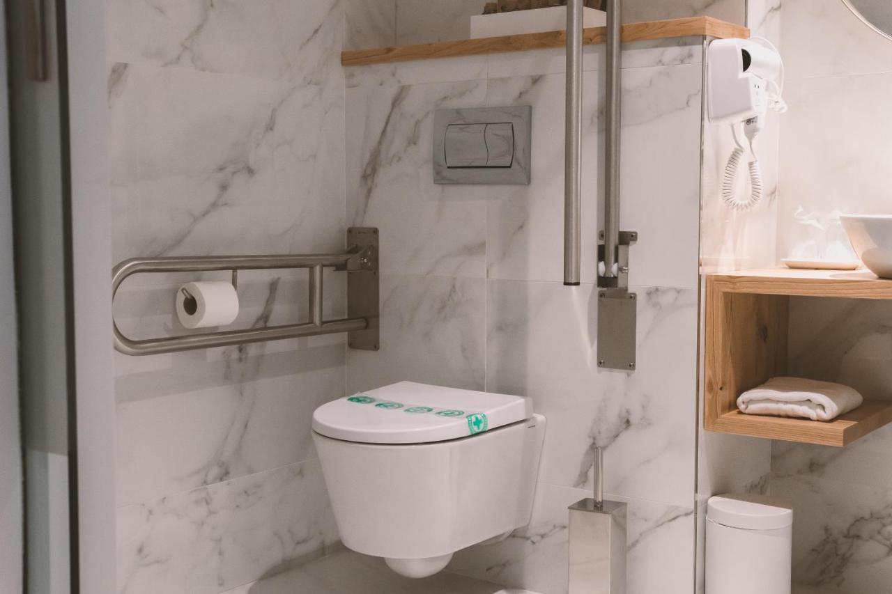 Hotel Candor A Lama Екстер'єр фото