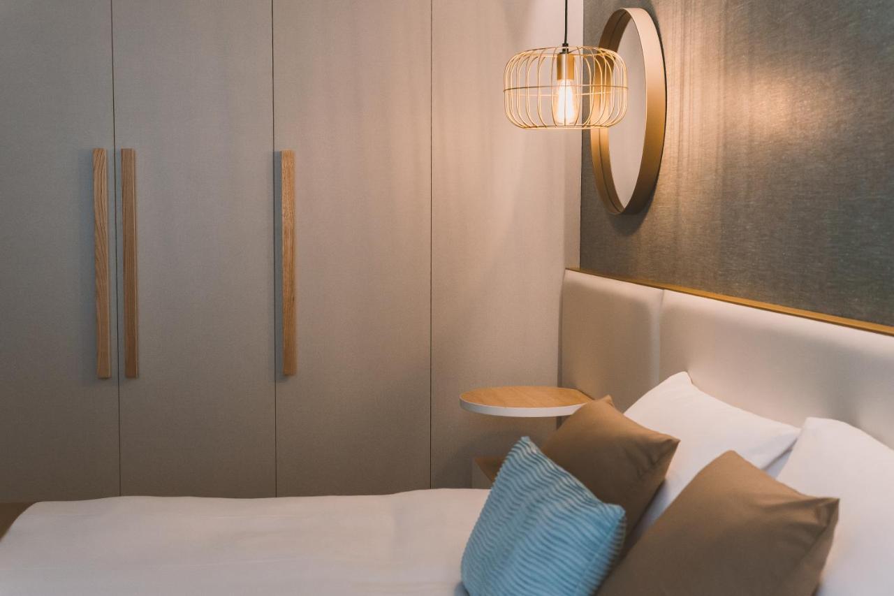 Hotel Candor A Lama Екстер'єр фото