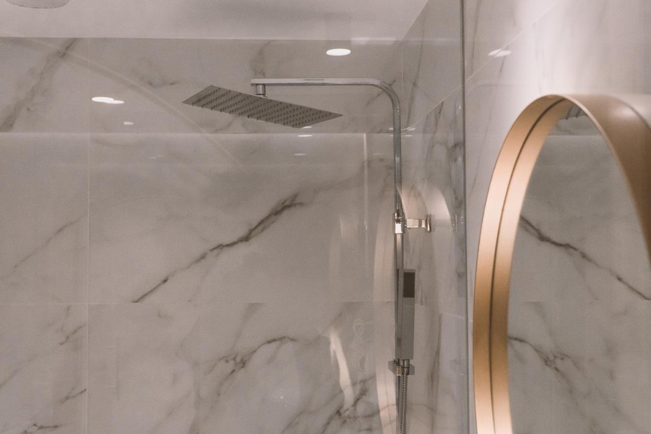 Hotel Candor A Lama Екстер'єр фото