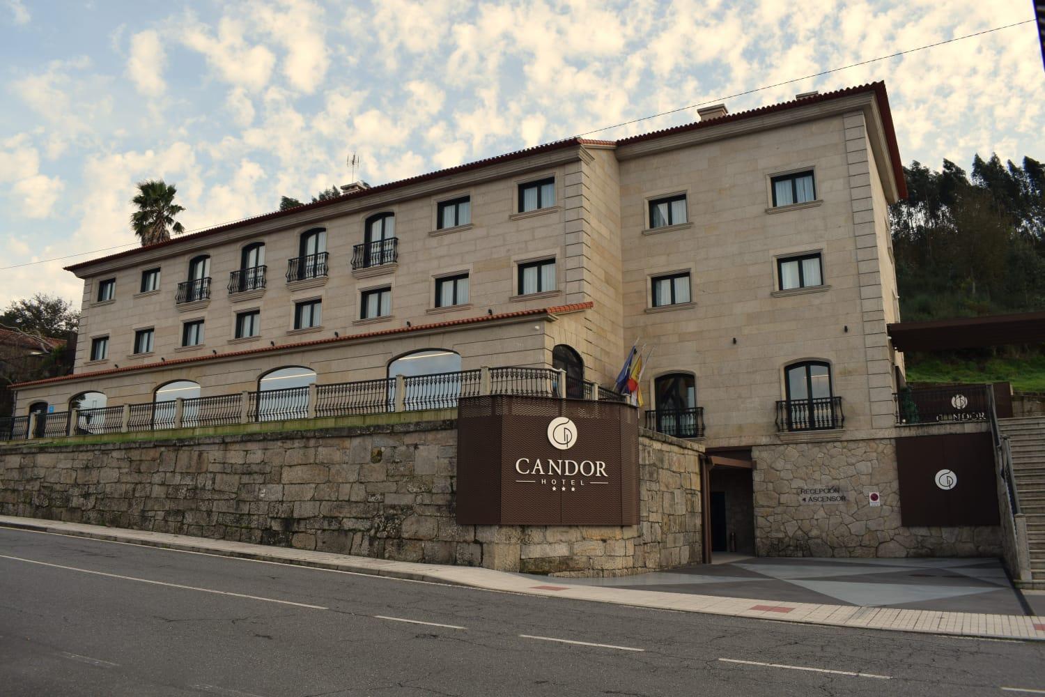 Hotel Candor A Lama Екстер'єр фото